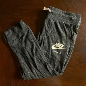 Nike Sweatpants (Teen-kid) Size: Dark Grey